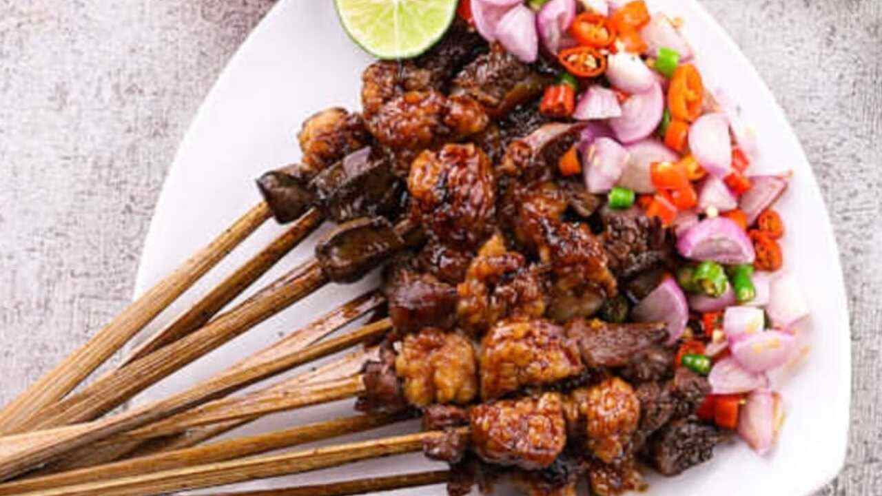 Sate Kambing Podomoro: Rasa Autentik yang Menggigit Jiwa di Cilacap